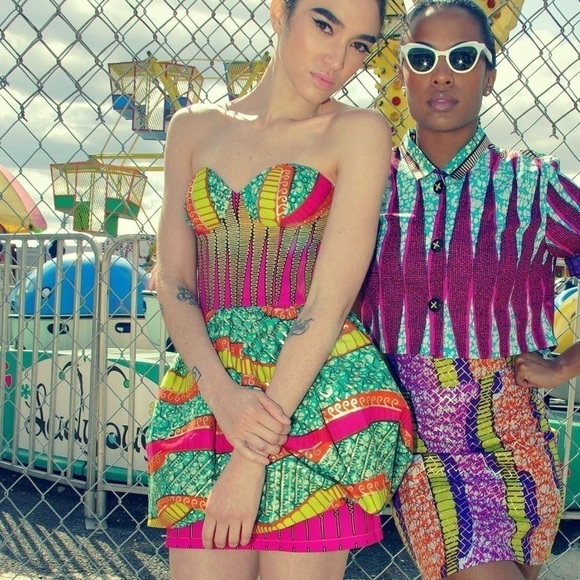 Boxing Kitten Tam Tam Strapless Peplum Vibrant Geometric Print Mini Dress sz 4 - Picture 4 of 11